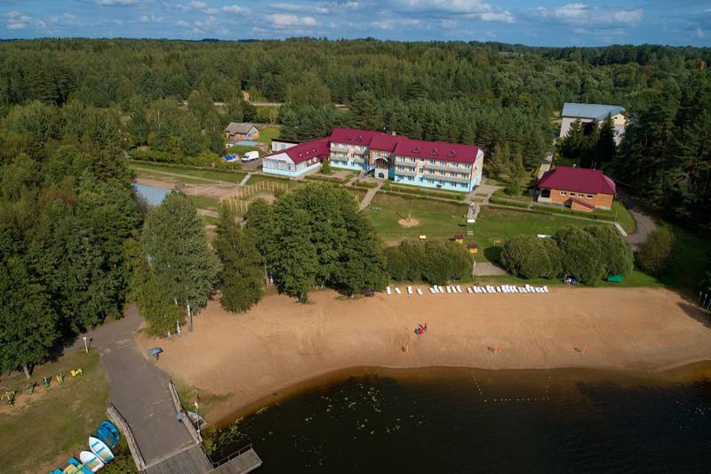 Пляж пансионата с высоты